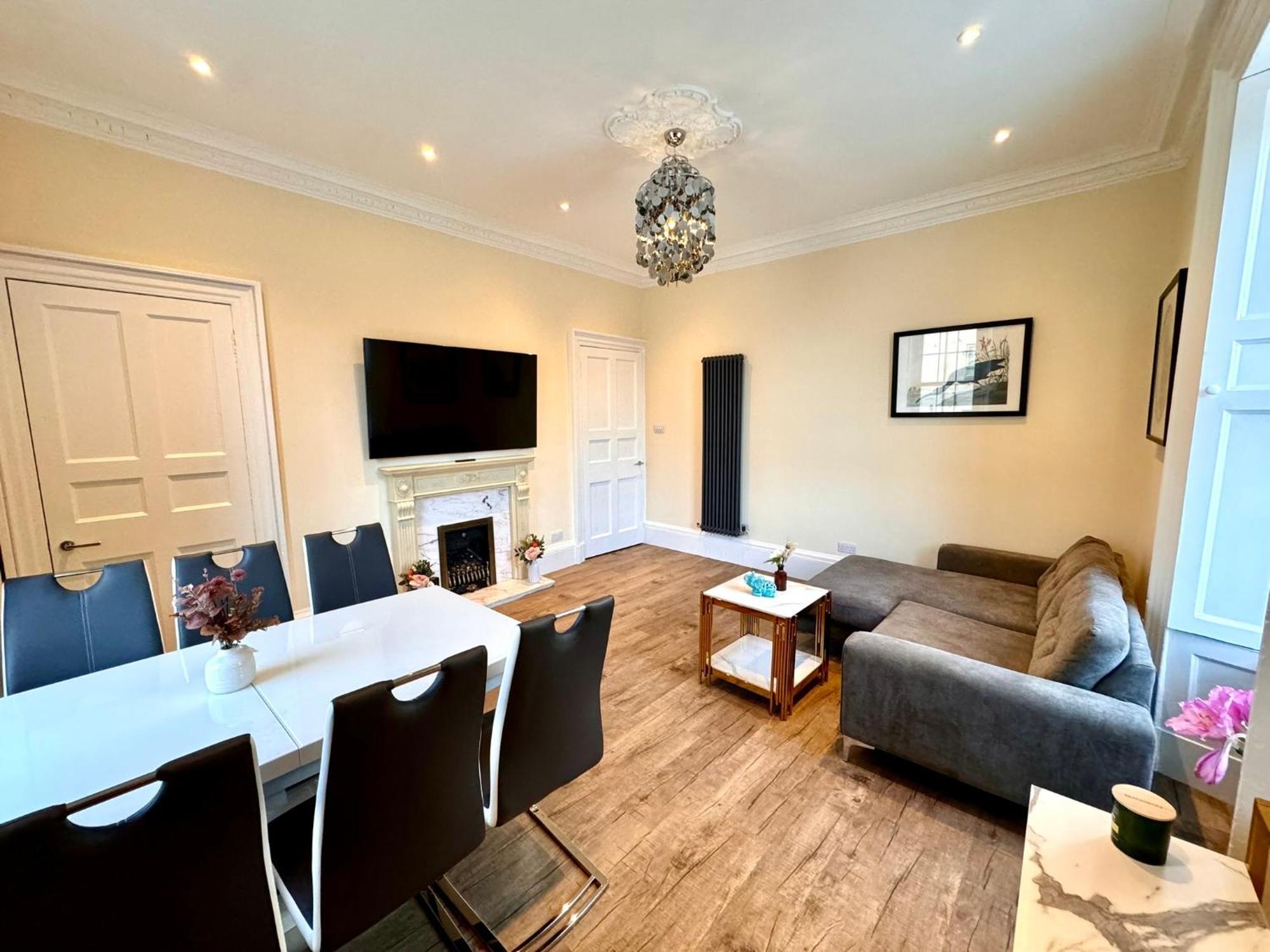 Georgian Luxury Apartment - Superfast Wifi - Parking Available Единбург Екстер'єр фото